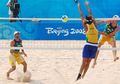 Jangan Sampai Salah, Inilah Bedanya Voli Lapangan dan Voli Pantai