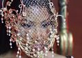 Nicki Minaj Kenakan Aksesori Rancangan Rinaldy Yunardi, Indonesia Kembali Berbangga!
