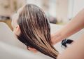 Mudah! DIY Hair Mask Tomat untuk Menghilangkan Berbagai Masalah Rambut