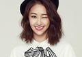10 Seleb Cewek Korea dengan Model Rambut Long Bob. Mana Favoritmu?