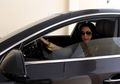 Resmi! Jika Memiliki SIM, Perempuan di Arab Saudi Boleh Menyetir
