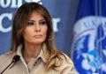 Jaket Melania Trump Menuai Kontroversi, Begini Cara Unik Para Perempuan Imigran Menanggapinya