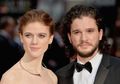 Cukup Sederhana, Yuk Intip Kemeriahan Momen Pernikahan Kit Harington dan Rose Leslie