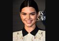 No Makeup Makeup Look ala 15 Seleb Ini Bisa Kita Tiru Buat Summer!