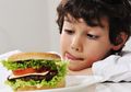 Sebabkan Kebodohan, Ini 6 Makanan yang Harus Dijauhkan dari Anak
