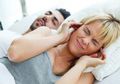 5 Bahan Alami Ini Efektif Mengatasi Dads yang Tidur Mendengkur!