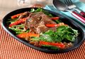 Bangkitkan Selera Makan dengan Kailan Hot Plate Ala Restoran