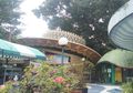 Jalan-Jalan ke Taman Topi, Tempat Unik dan Bersejarah di Bogor