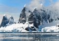 Suhu Mencapai Minus 100 Derajat Celcius, Ini Tempat Terdingin di Dunia