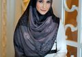Santun Namun Tetap Keren, Ini Gaya HIjab ala Inneke Koesherawati yang Bisa Ditiru!
