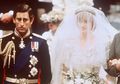 Pangeran Charles Sembunyikan Fakta Mengejutkan Saat Cium Putri Diana
