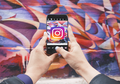 Ini Tanda-tandanya Moms Sudah Terlalu Ketagihan Main Instagram, Di Antaranya Cemas Menanti Like