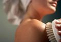 5 Langkah Tepat Melakukan Dry Brushing Biar Kulit Tubuh Lebih Sehat!