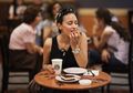 Jangan Malu Makan Sendirian, Ini 5 Manfaat yang Kita Dapat Saat Makan Sendirian