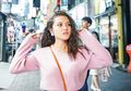 Ingin Tampil Gaya dengan Short Pants, Contek Penampilan Kasual Marsha Aruan yuk!
