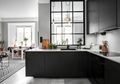 Memilih Nuansa Warna Hitam pada Ruang Dapur? Yuk Kita Aplikasikan