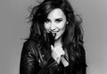 Demi Lovato Diduga Overdosis Heroin: Selain Narkoba, Ternyata Kopi dan Air Putih Juga Bisa Sebabkan Kita Overdosis