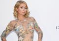 Dibayar Miliaran untuk Jadi DJ, Paris Hilton: Itu Sebuah Investasi