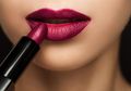 Agar Riasan Makin Sempurna, Ini 5 Warna Lipstik yang Cocok untuk Si Kulit Putih