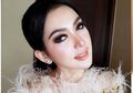 3 Hari Menuju Konser, Syahrini Pamerkan Semua Tiketnya Ludes Terjual!