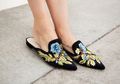 Rekomendasi Online Shop Lokal untuk Beli Sepatu Cewek. Wajib Follow!