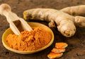 DIY Serum Malam dari Kunyit Biar Wajah Cerah & Sehat dalam Semalam!