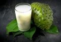 Dari Basmi Penyakit Ringan Hingga Kanker, Ini Khasiat Rutin Minum Jus Sirsak!