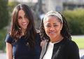 Diam-diam, Ibunda Meghan Makle Mengunjungi Inggris, Untuk Apa?