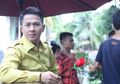 Digugat Cerai Istri, Delon Justru Santai Ngemil Ini, Lari dari Kesedihan?