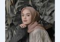 6 Seleb Indonesia yang Pakai Hijab Sejak Usia Muda. Keren Banget!