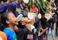 Dilakukan Dengan Sukacita, Ternyata Ada Kisah Mengharukan di Balik Lomba Makan Kerupuk Tiap 17 Agustus