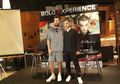 Sakit, Vokalis Clean Bandit Tak hadir di Konser Malam Ini