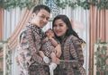 Cerita Vicky Shu Tentang Pengalaman Pertama Baby Abimanyu Naik Pesawat