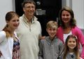 Alasan Bill Gates Tak Beri Ponsel Pada Anaknya Sebelum Usia 14 Tahun