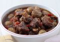 Gak Bakal Cukup Menyantap Semangkuk Semur Daging Kentang Mini Saking Lezatnya