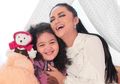 Anak Krisdayanti Ultah, Mewahnya Dekorasi Pesta Mirip Alice In Wonderland!