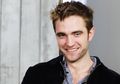 Robert Pattinson Bocorkan Ia Siap Bermain Film ‘Twilight’ Lainnya!