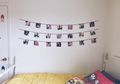 Kreatif ! Begini Cara Bikin Kolase Foto Gantung Keren di Kamar Tidurmu