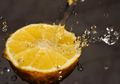 13 Masalah Kesehatan yang Dapat Disembuhkan dengan Air Lemon
