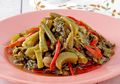 Buatnya Secepat Kilat, Sepiring Tumis Sawi Asin Kacang Panjang Pasti Diserbu Keluarga