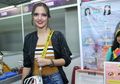 Nia Ramadhani Tak Mau Pakai Hijab Hanya karena Ucapan Orang Lain