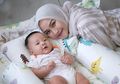 Tak Kalah Lucu dari Kakaknya, Begini Ekspresi Anak Bungsu Zaskia Adya Mecca Waktu Mimpi 'Nyusu', Gemas Maksimal!
