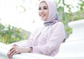 Bukan Suami, Ini Sosok yang Paling Ditunggu Laudya Bella Saat Launching Toko Kuenya di Bandung