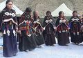 Punya Tradisi Berbagi Istri, Ini Fakta Desa Unik Terpencil di Himalaya