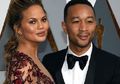 Chrissy Teigen Dikritik Gemuk Usai Melahirkan, Ini Tanggapan Pedasnya!