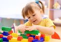 Cukup 5 Menit Aja, Yuk Temani Anak Kita Melakukan Permainan Seru Ini