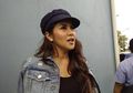 Reaksi Suami Saat Lihat Adegan Ranjang Olla Ramlan dan Teuku Zacky