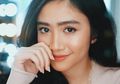 Biar Hangout Makin Stylish, Intip7 Gaya Fashion Febby Rastanty!