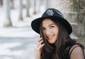5 Cara Modis Tampil dengan Kaos Ala Jessica Mila. Simpel Banget!