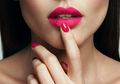 Trik Lipstik Tahan Lama Seharian Tanpa Perlu Retouch